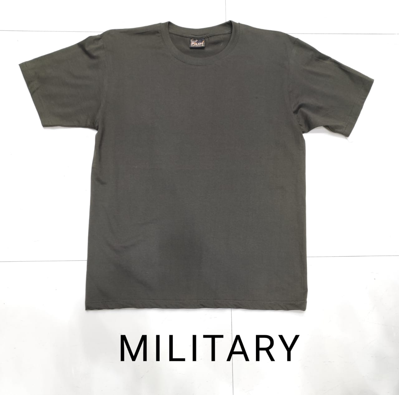 T-shirt militaire basique