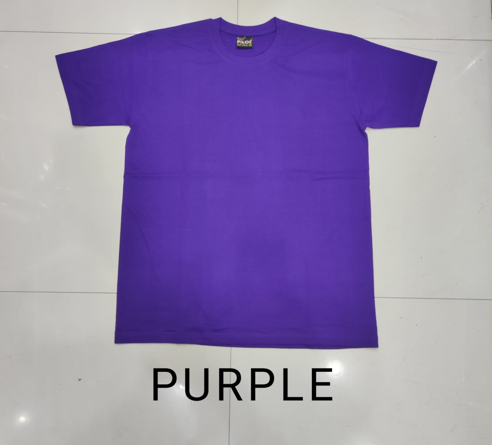 T-shirt violet basique