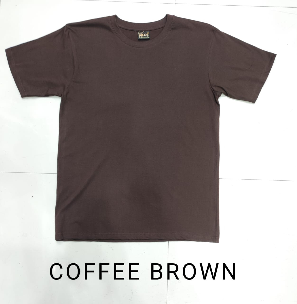 T-shirt marron café basique